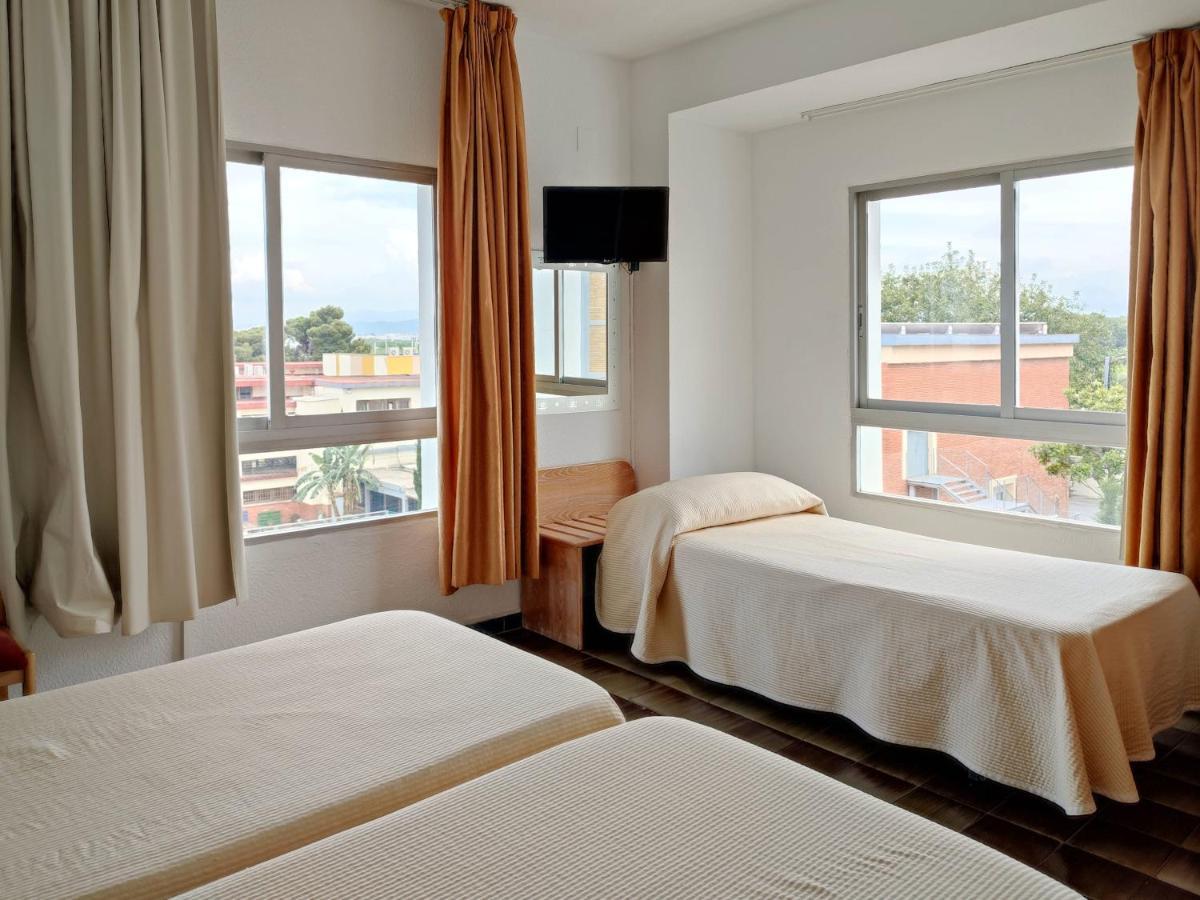 גאנדיה Hotel Porto מראה חיצוני תמונה